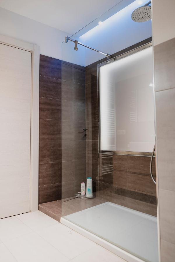 Casa Romeo Apartment Cuneo Bagian luar foto